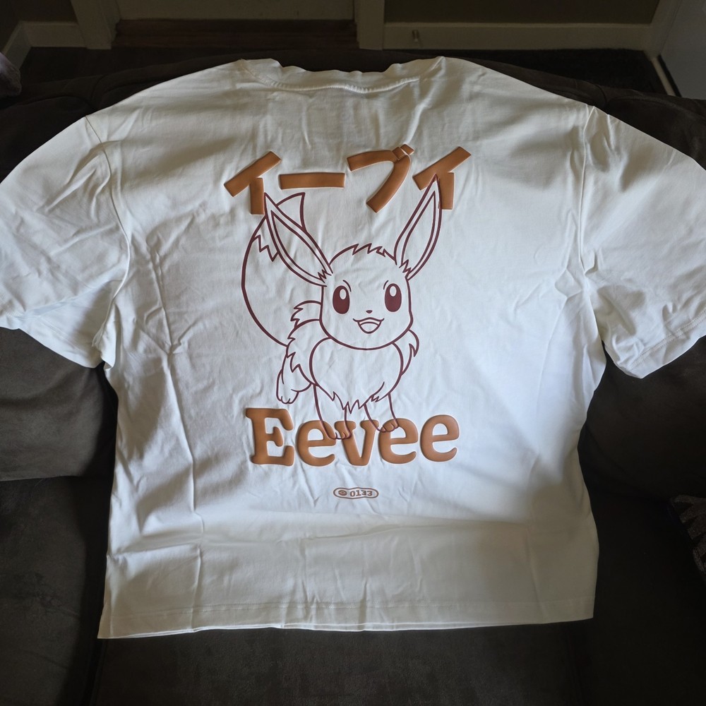 Pokemon X Target Eevee White Short Sleeve Graphic Print Men's T-Shirt Size L
