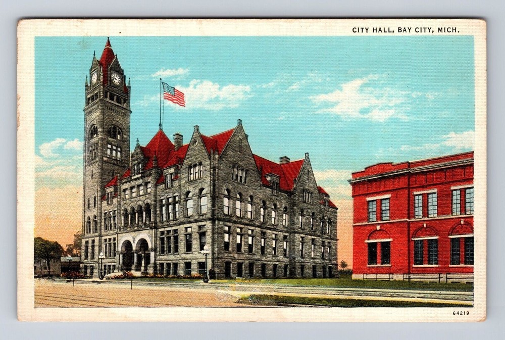 Bay City MI-Michigan, Panoramic View City Hall, Antique Vintage Postcard