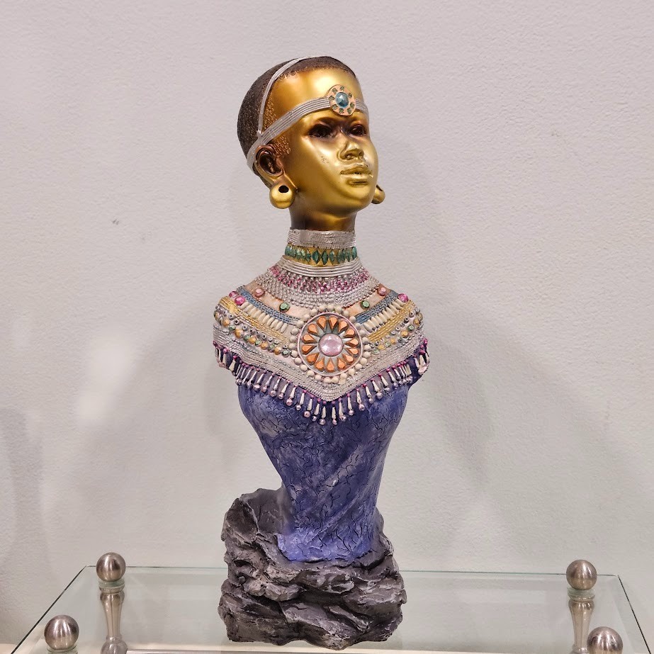 African Woman Statue Sculpture Tribal Art Figurine Decor Gold Face Vintage