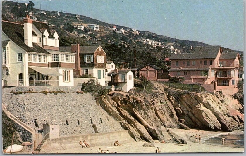 Vintage 1950s LAGUNA BEACH, California Postcard Houses on Cliff / Beach Scene
