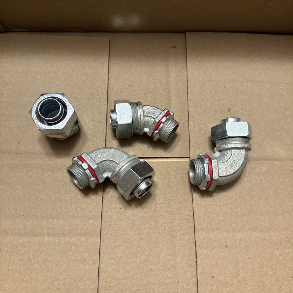 3/4 Liquid Tight Connectors Lot 4 Total