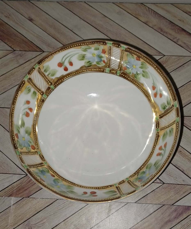 Vintage Nippon Porcelain Hand Painted 3 Footed Snack Bowl Candy Nut Dish