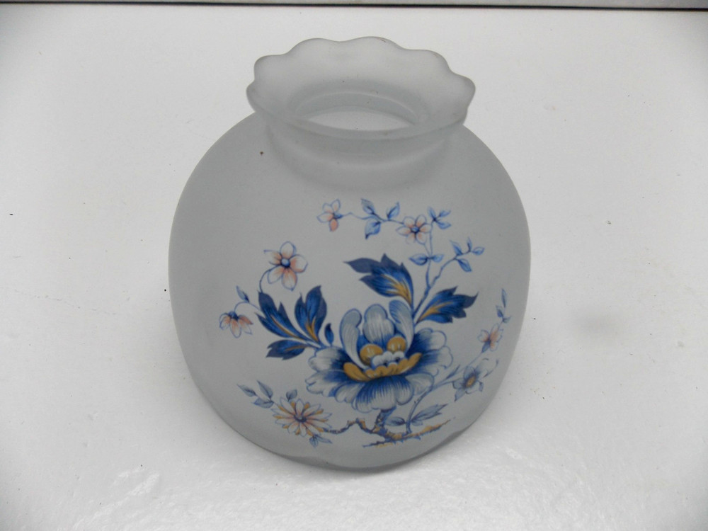 Rare Westmoreland Frosted Fairy Lamp Shade Top Floral Bouquet *
