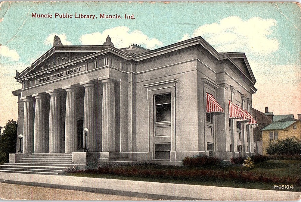 Postcard LIBRARY SCENE Muncie Indiana IN m/09 AI4143