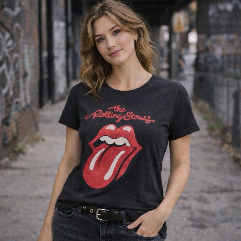 Rolling Stones Shirt Women’s Size L Rock Roll Band Tee T-shirt Black Red Lips