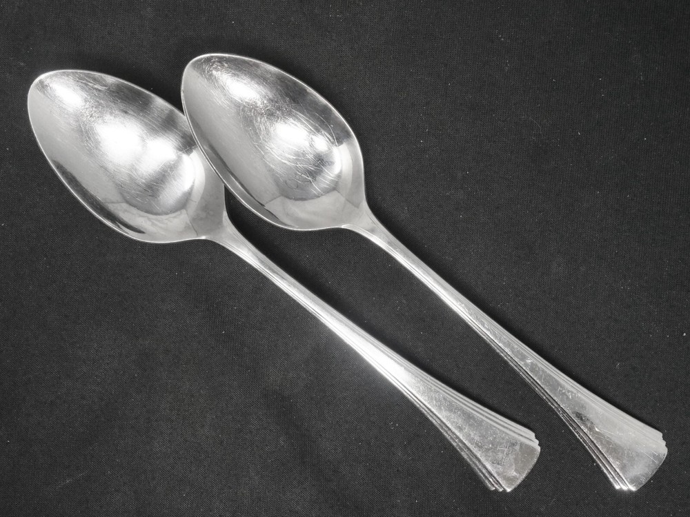 Reed & Barton Miro Stainless Soup Spoon set of 2. 6 5/8