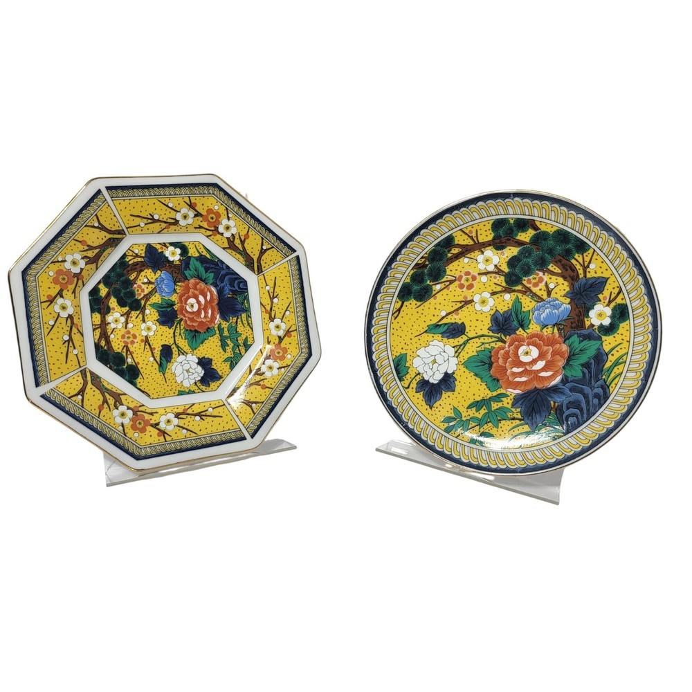 Vintage Japanese Porcelain Plates Set of 2 Octagon Round Floral Gold Trim