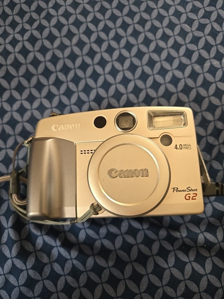 Canon PowerShot G-2 Digital Camera 4.0MP Silver
