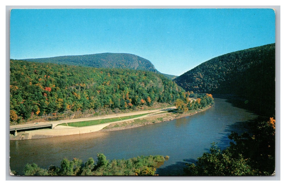 Pocono Mountains Pennsylvania PA Aerial View Delaware River Gap Chrome Postcard