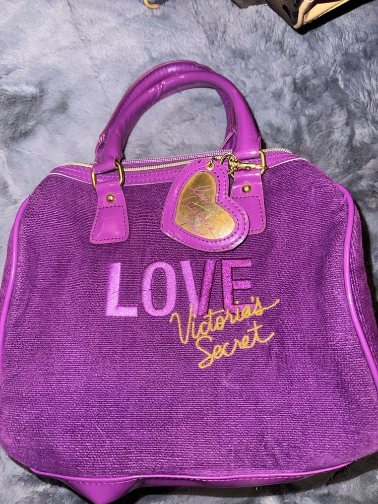 Vintage Y2K Purple Love Victoria’s Secret Purse Bag With Keychain 2000’s