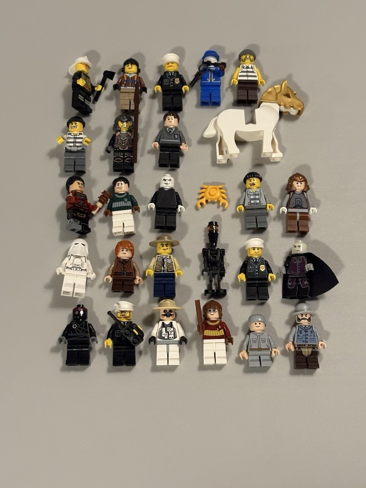 LEGO Minifigure Lot Bundle - HP Star Wars Marvel Police Fire Classic Horse Crab