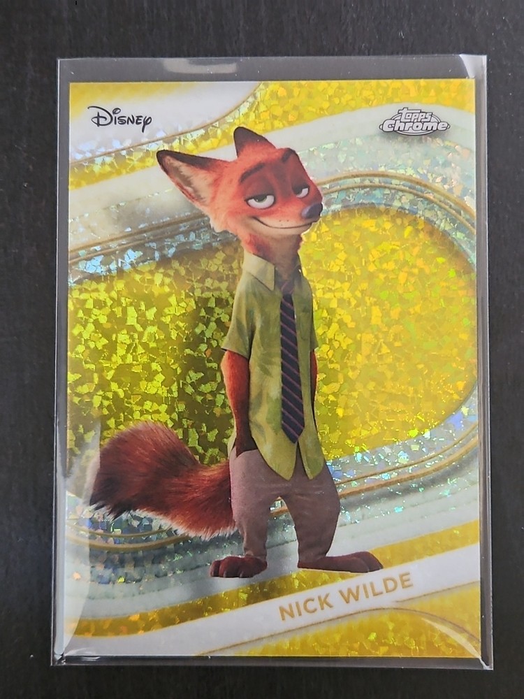 2025 Topps Chrome Disney Nick Wilde #167 Yellow Mini Diamond Parallel NM