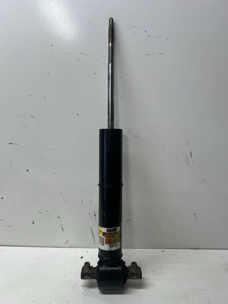 2018-2023 Escalade Yukon Tahoe Front Left Right Shock Strut 84176638 OEM R554