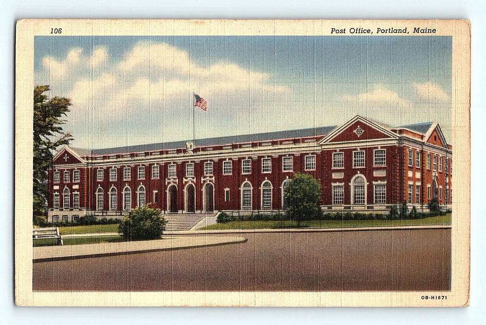 Post Office Portland Maine Public Building Street View Vintage Postcard G3