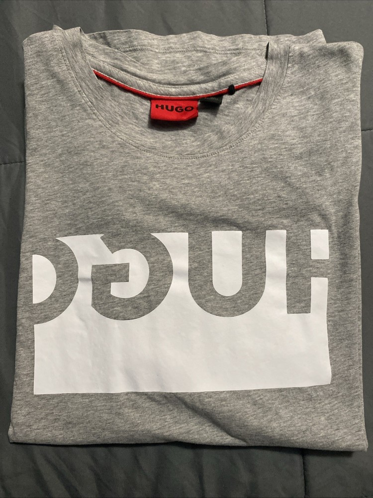 Hugo Boss Men’s Gray T-Shirt XL