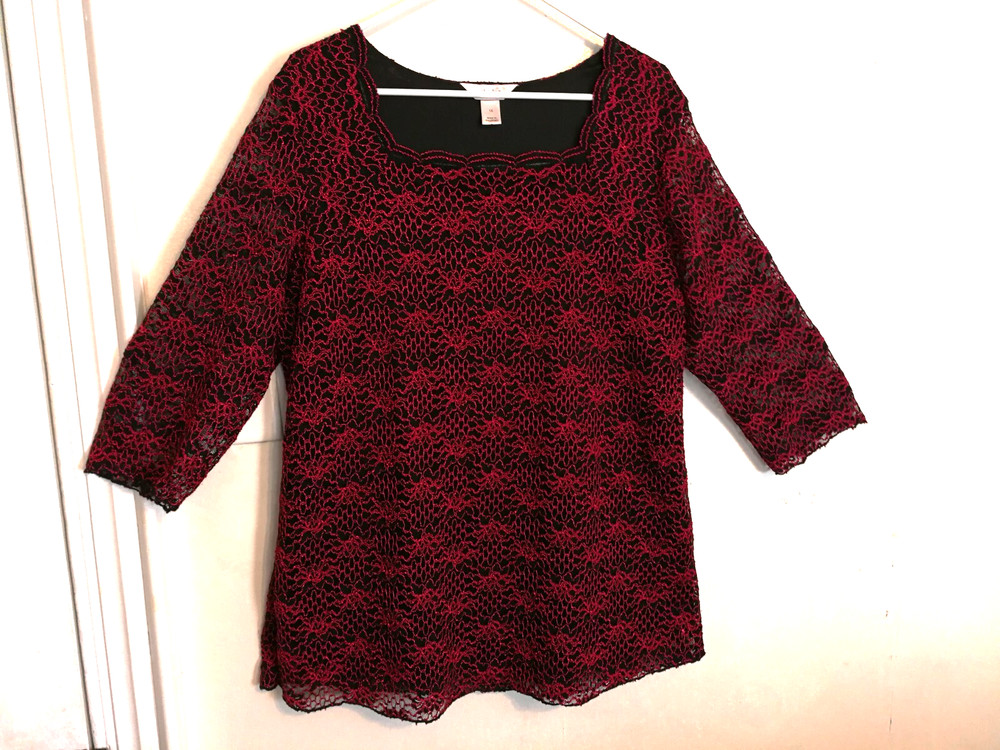 CJ Banks Womens Blouse 1X Plus Black Red Lace Tunic Stretch Shirt Top 3/4 Sleeve