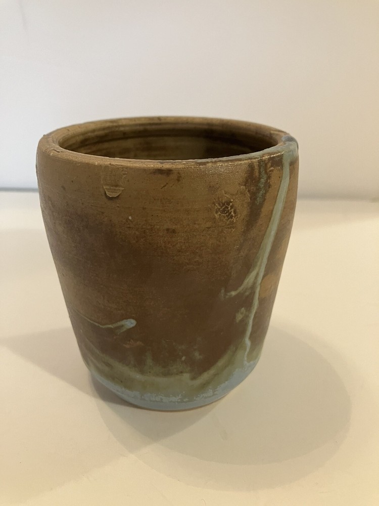 handmade pottery mug