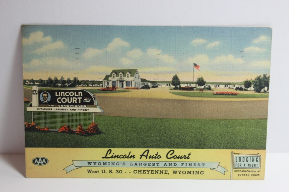 Lincoln Auto Court, Cheyenne Wyoming Linen Postcard