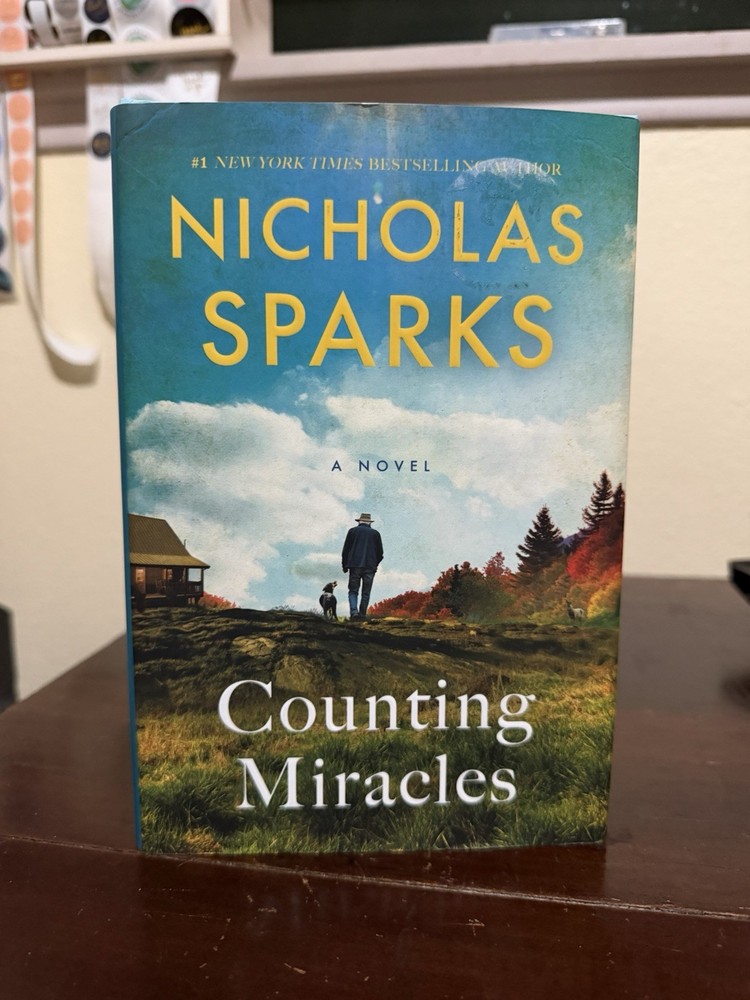Counting Miracles: A Novel - Hardcover By Sparks, Nicholas - VERY GOOD