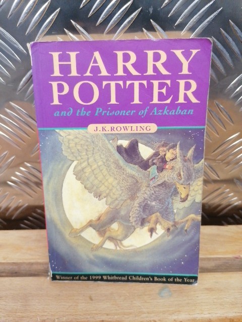 Harry Potter and the Prisoner of Azkaban by J.K. Rowling 1st/1st 1999 Paperback