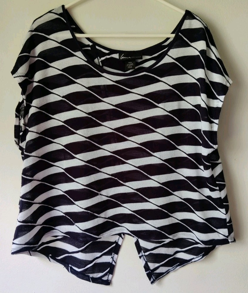Lane Bryant Women's Pullover Magna Short Sleeve Navy Blue/White Size 18/20