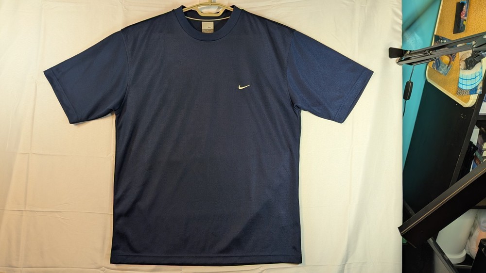 Vintage Nike Crewneck Navy Blue Men's Athletic Shirt Medium Polyester