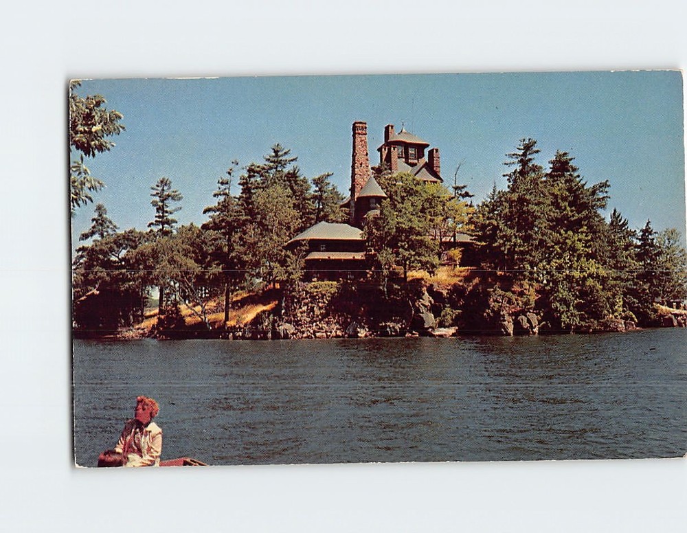 Postcard Pullman's Castle Rest Thousand Islands New York USA