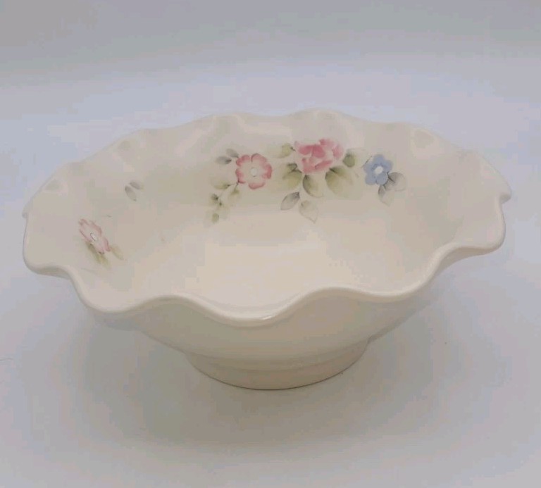 Vintage Pfaltzgraff Tea Rose Scalloped Edge Hand-painted Bowl Pink Blue Flowers