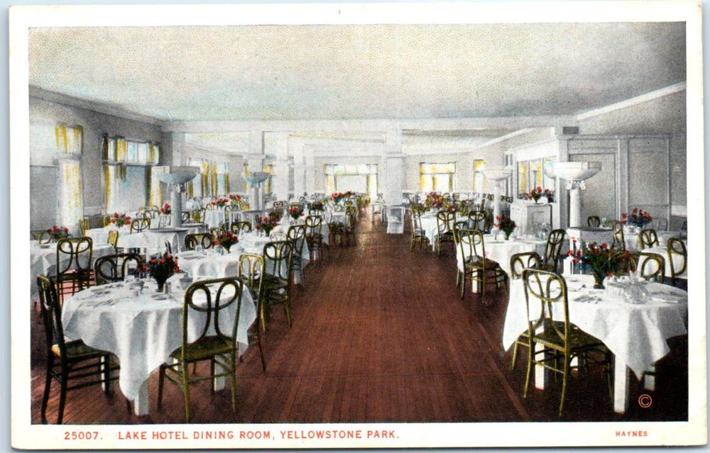 Postcard - Lake Hotel Dining Room, Yellowstone Park, Wyoming, USA