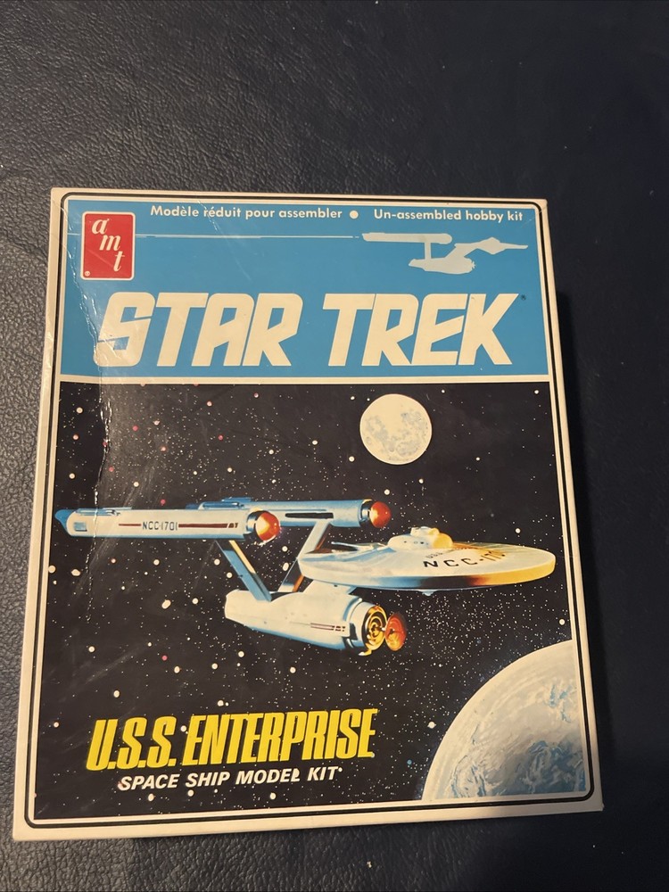 AMT Star Trek USS Enterpirise Space Ship Model