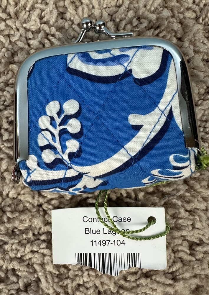 Vera Bradley Kiss lock Travel Contact Case In Blue Lagoon *NWT*