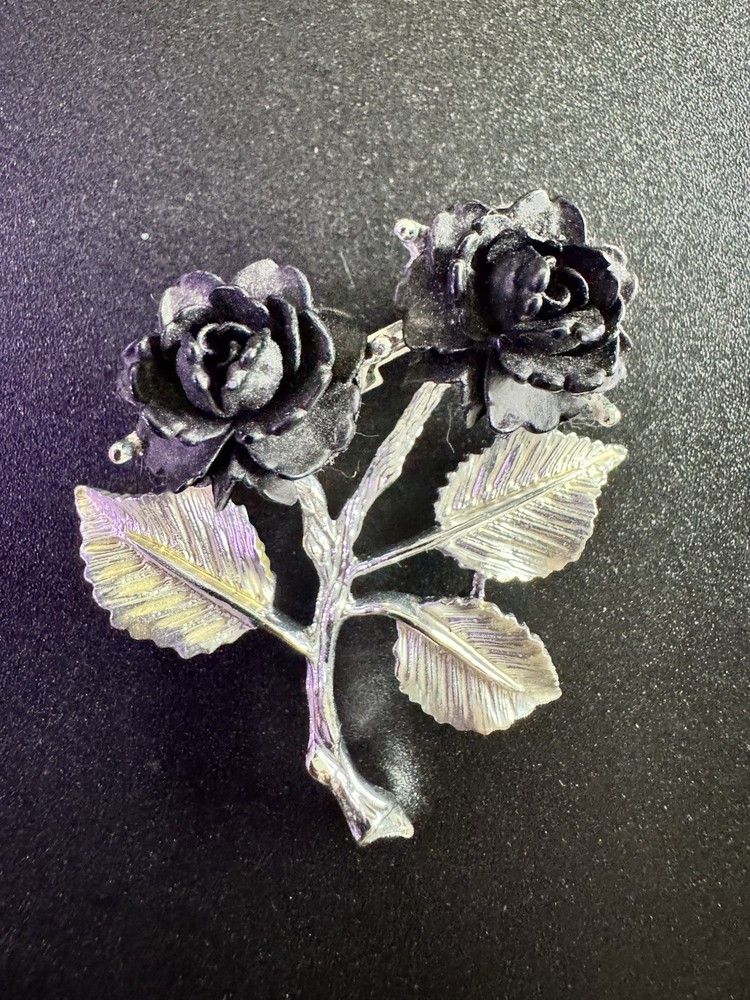 Vintage Signed Gerry's Double Black Rose Brooch/Pin Silver Tone Stem