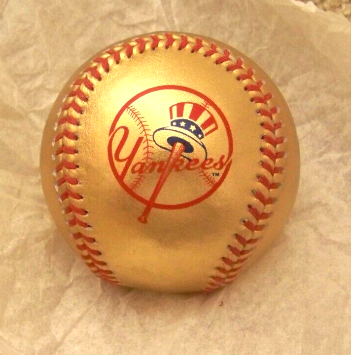 Gold Leather NY New York Yankees ball baseball c40909