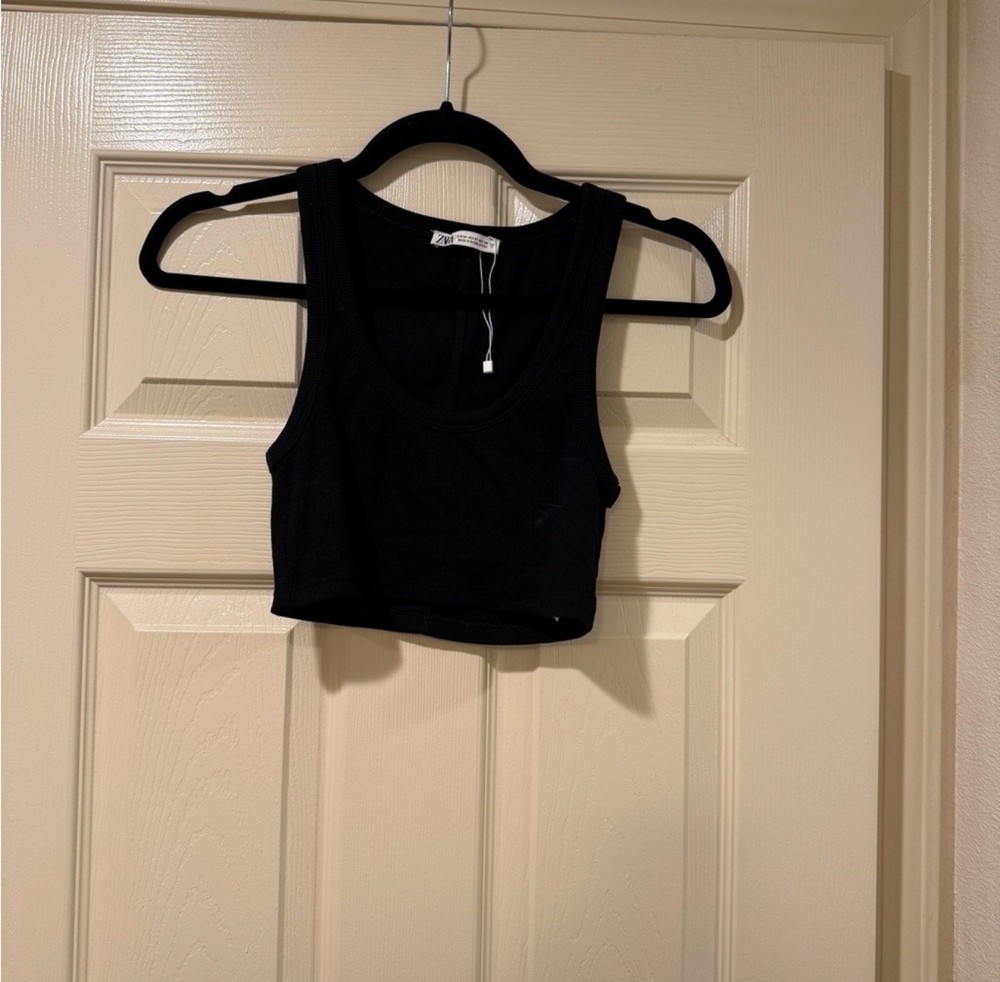 Zara Black Crop Tank Top Size M | Fitted Sleeveless Stretchy Ribbed Basic
