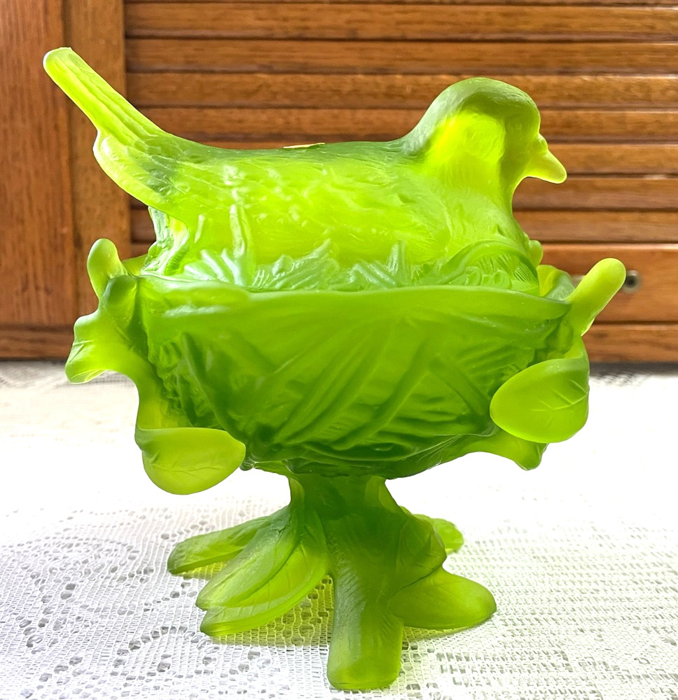 Vintage Westmoreland Green Satin Glass Bird on Nest Footed Candy Dish One Flake