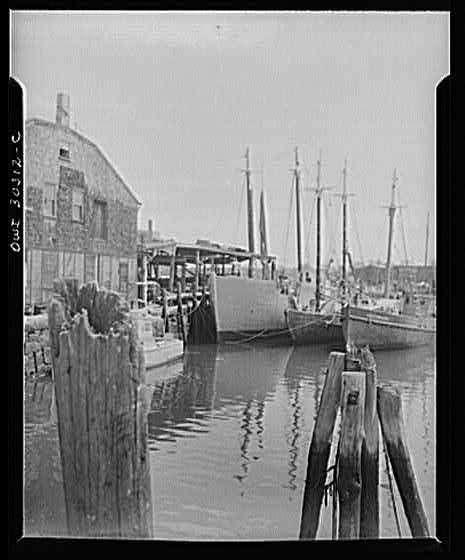 Photo:Gloucester Massachusetts Harbor Scene Sailboats Dock 1900s