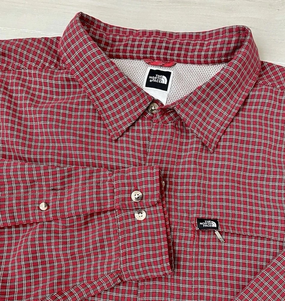 The North Face Mens XL Red Plaid Button-Up Shirt with Zip Pockets & Mesh Lining