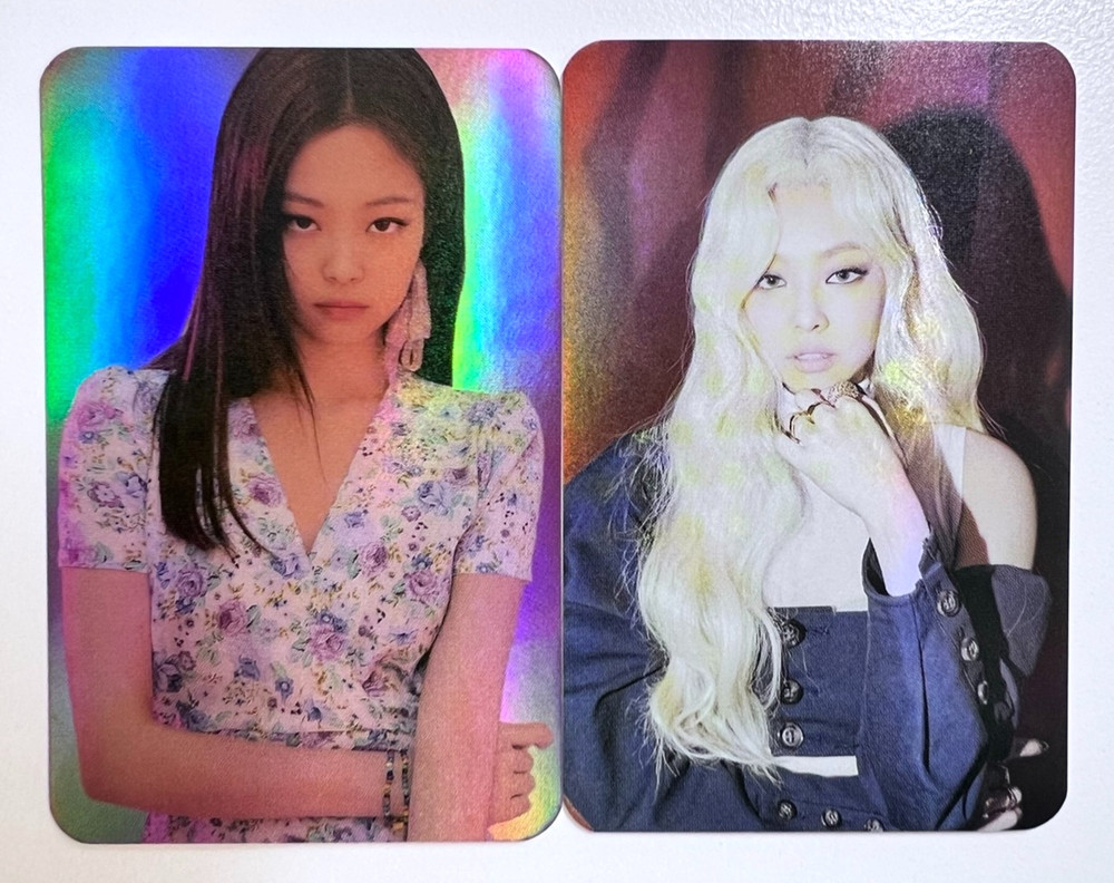 BLACKPINK JENNIE [YG Christmas MD Official Hologram Photocard Set 2pcs] / K-POP