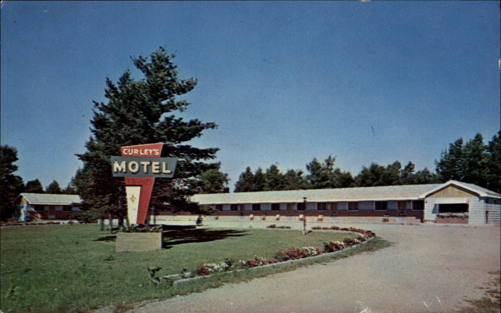 Paradise Michigan Curley's Motel Cottages front entrance sign vintage postcard