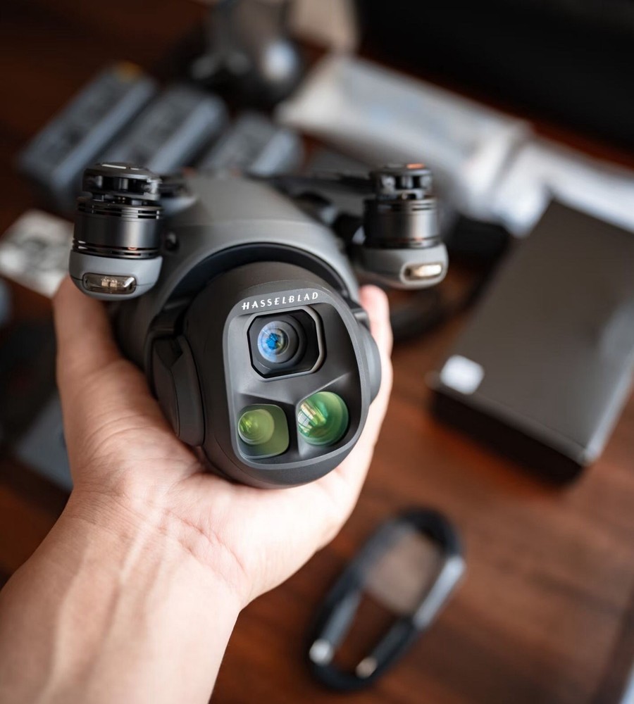 DJI Mavic 4 Pro 512GB Creator Combo Camera Drone w/ DJI RC Pro 2