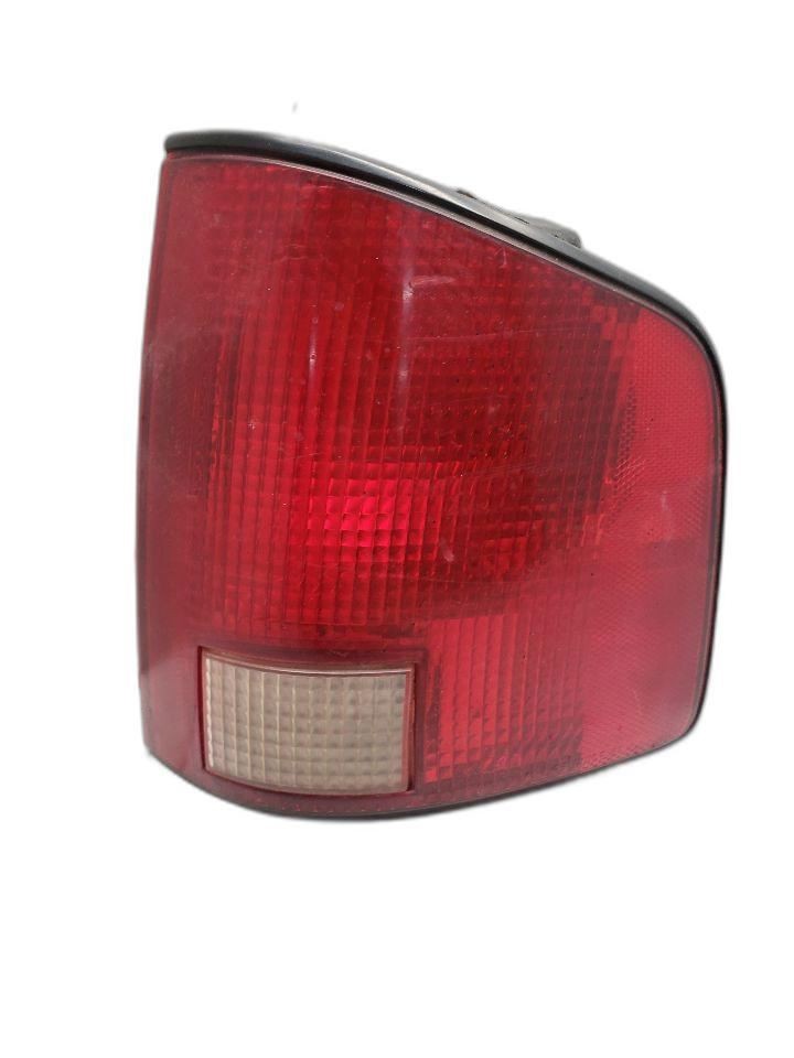 94-03 S10 S15 Sonoma Replacement Passenger Tail Light 1304685