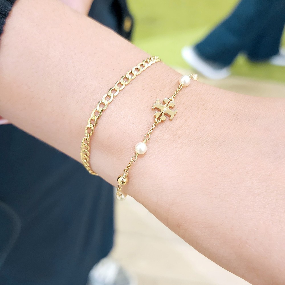 Authentic Tory Burch 18K Gold Plated Logo Pearl Beaded Slider Bracelet 164147
