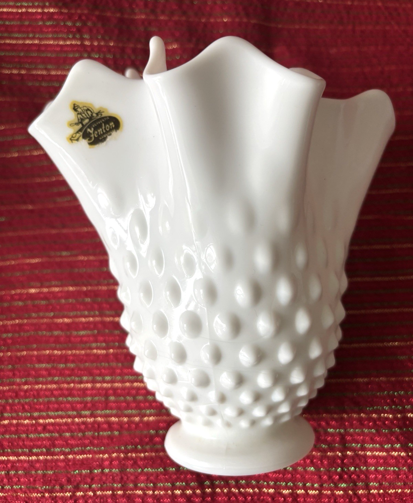 Vintage Fenton 7