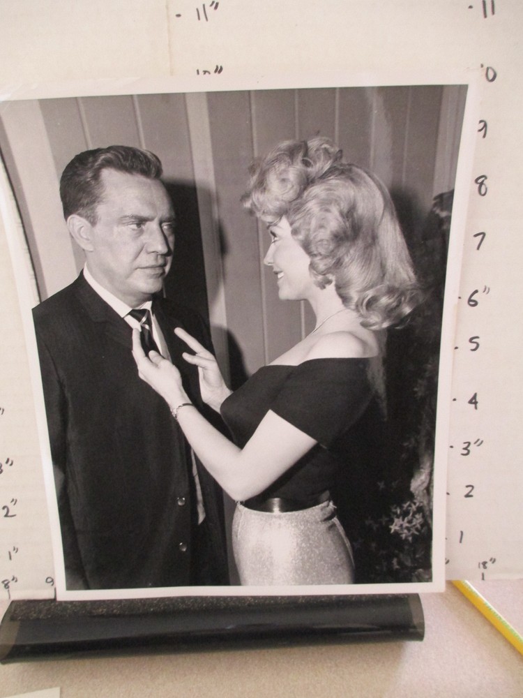 1962 NBC Sam Benedict Photo Edmond O'Brien Donna Douglas in Tight Outfits
