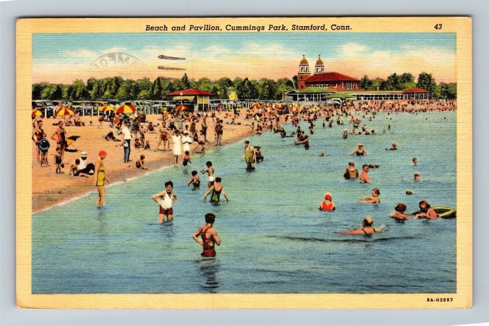 Stamford, CT-Connecticut, Beach & Pavilion, Cummings Park Vintagec1944 Postcard