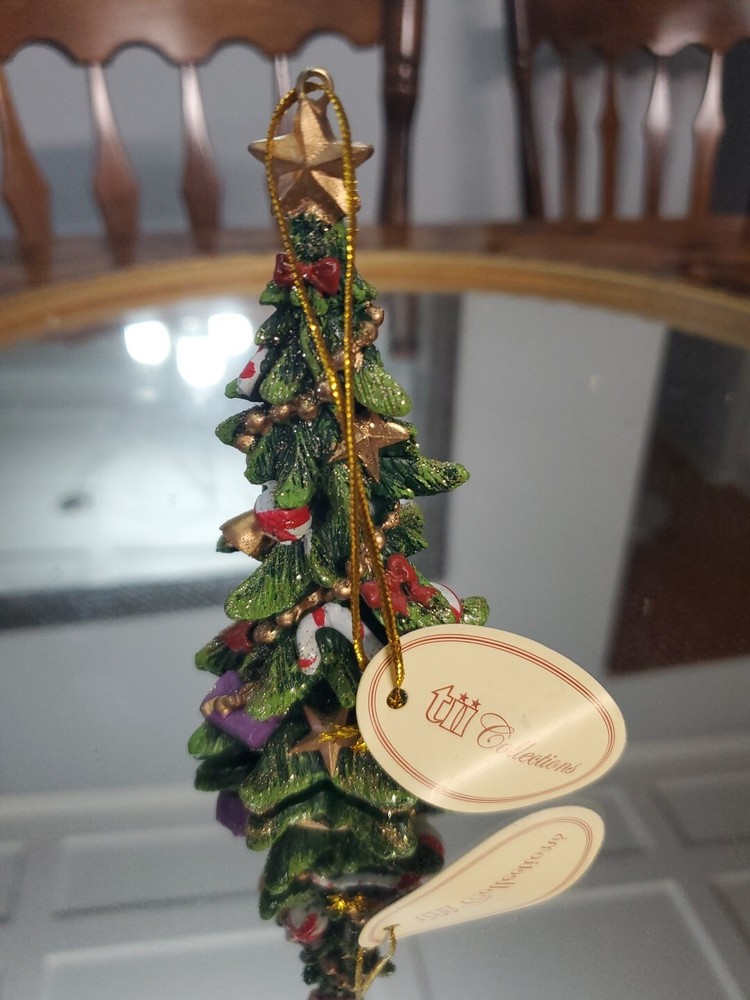 Tii Collections 4 Inch Christmas Tree Resin Figurine Holiday Decor X0268