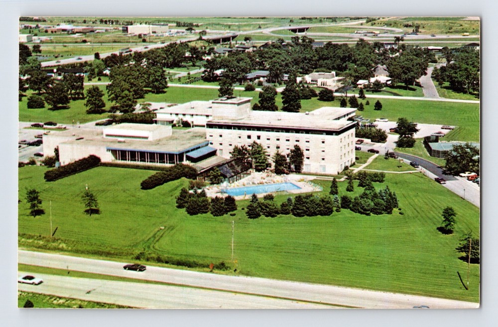 Postcard Illinois Oak Brook IL Drake Hotel Aerial 1970s Unposted Chrome