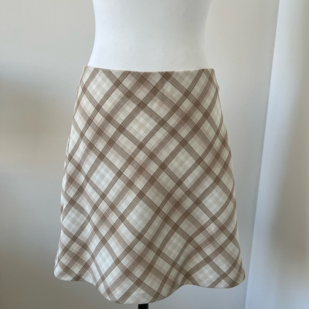 Aritzia Wilfred Classic Mini Skirt in Brown Plaid (Francesca) Size 8