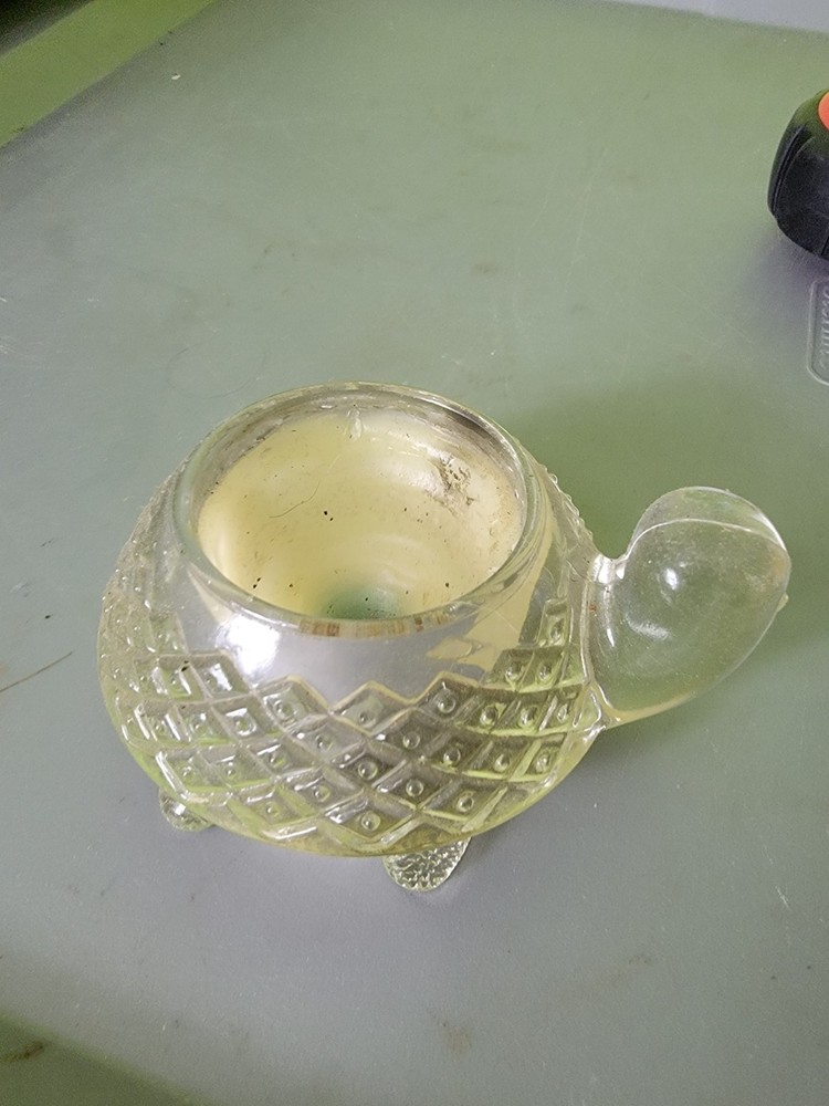 Avon Glass Turtle Votive Candle Tea Light Holder Dish Figurine Crystal