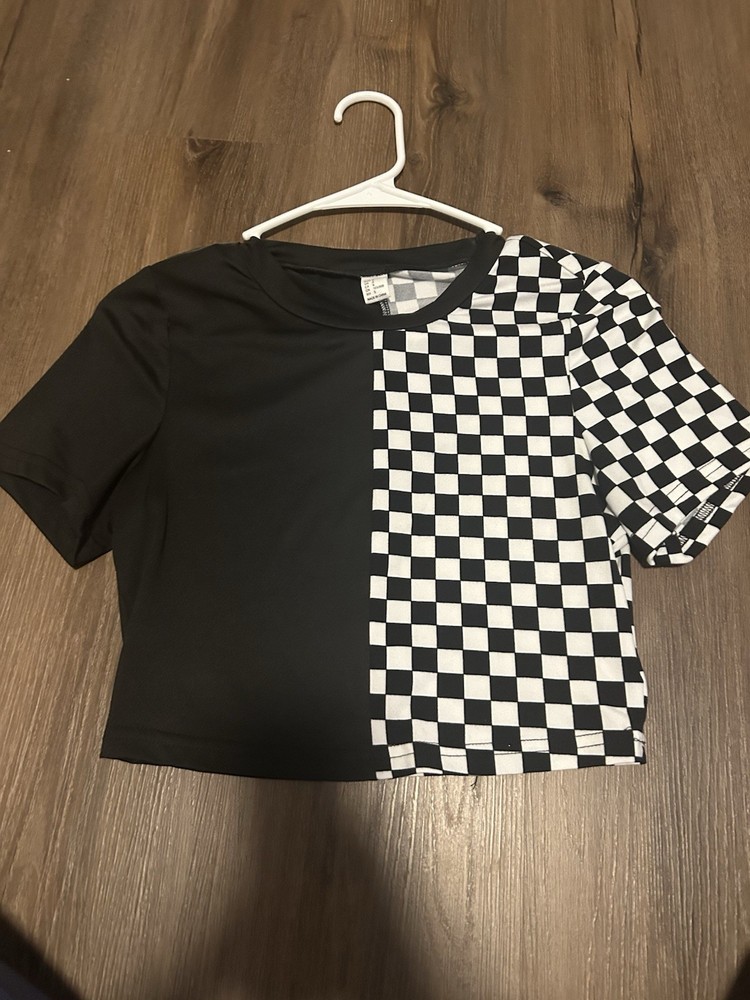 SheIn Women’s S Black/White Check Cropped Short Sleeve Crew Neck T-Shirt